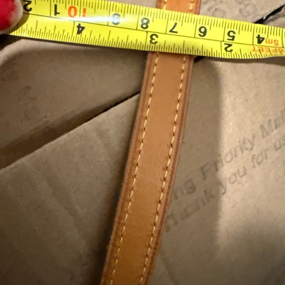 Louis Vuitton bucket bag  strap - Picture 4 of 4